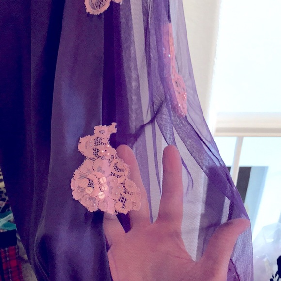 Long silk purple and mauve negligee - Half see-through on sides … - Picture 7 of 17